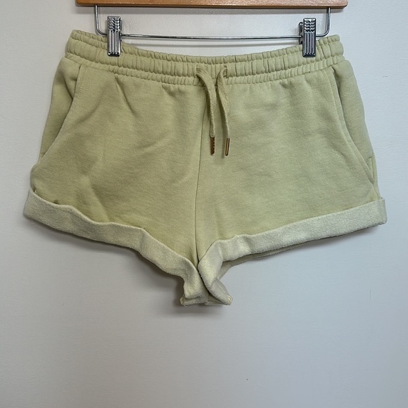 We Wore What Hay Pull On Sweat Shorts Medium - Picture 2 of 5